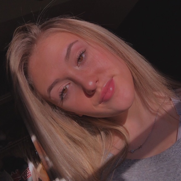 Meet your Posher, Jentry - Picture 1 of 1